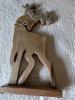 Wooden decorative deer