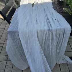 6 Pieces White Table Runners 