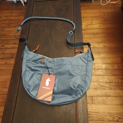 Trozo 8L Cada Dia Shoulder Bag