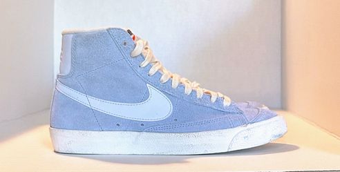 Nike blazer Mid 7 women’s shoes size 9