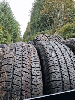 Barely used jeep wheels and tires 17's