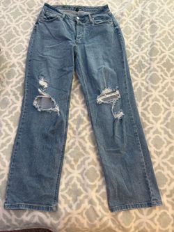 Woman’s Size 12 Jeans Super High Rise Straight Wild Fable