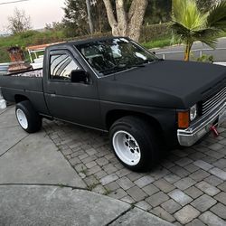 Nissan Pickup