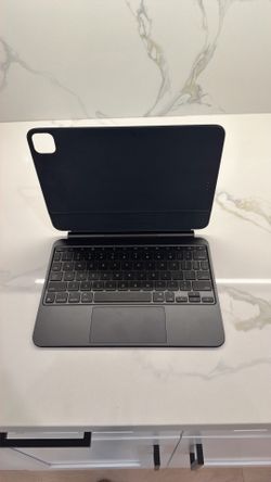 Apple Magic Keyboard for IPad Pro 11 inch