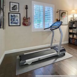 Endurance T3 Commercial Treadmill