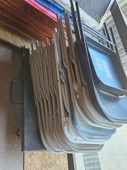 12 sillas $120.00 x todas