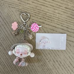 Skullpanda The Warmth Series Handmade Keychain - Recall the Past