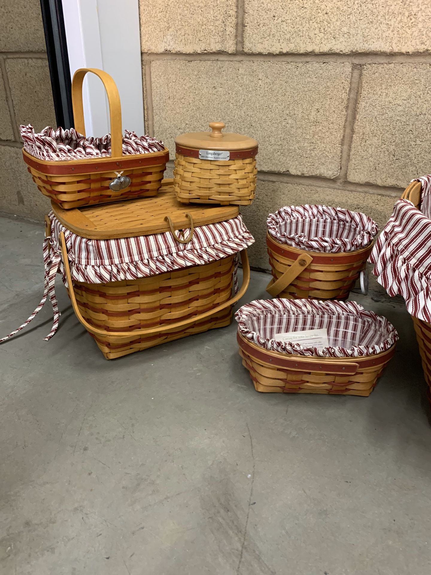 Longaberg baskets