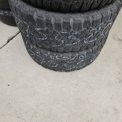 Pair 275/55/20 Bfgoodrich KO2 