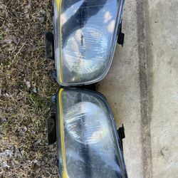 2005-2009 mustang OEM headlight. 