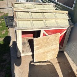 Dog Houses 