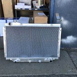 93-97 Toyota Land Cruiser FJ80R Radiator