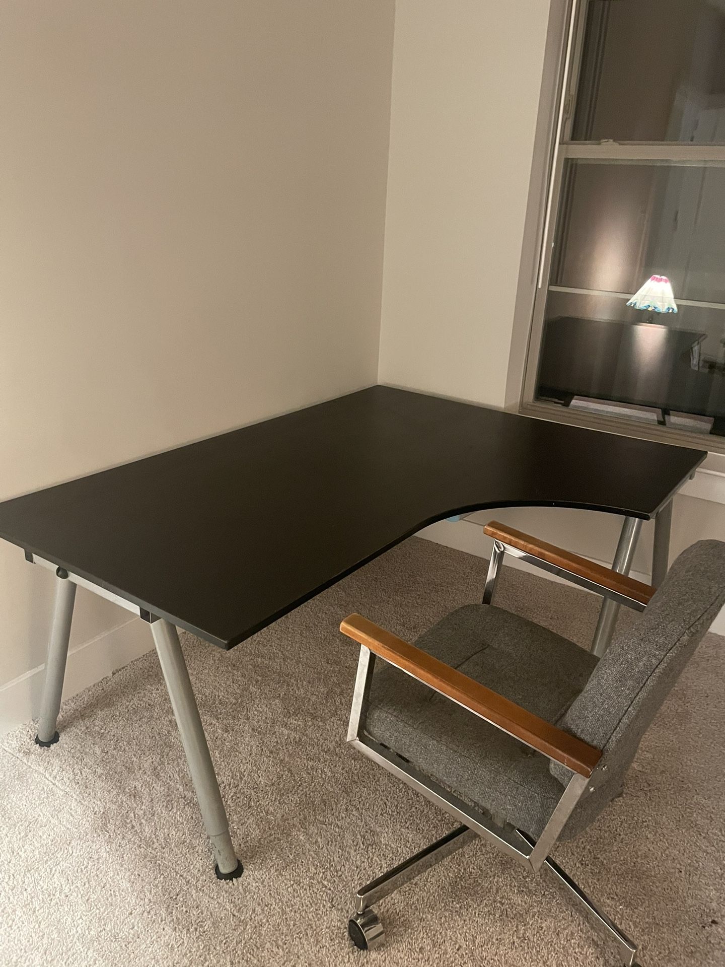 Large Desk
