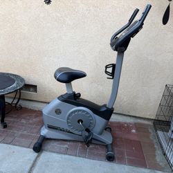 estacionaria Bicicleta ( power spin 290)