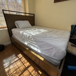 Full Size Bed Frame With Full Size Mattress 