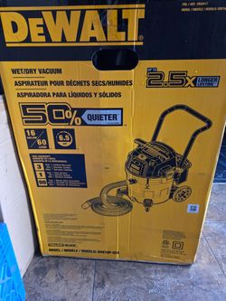 Dewalt  Vacuum