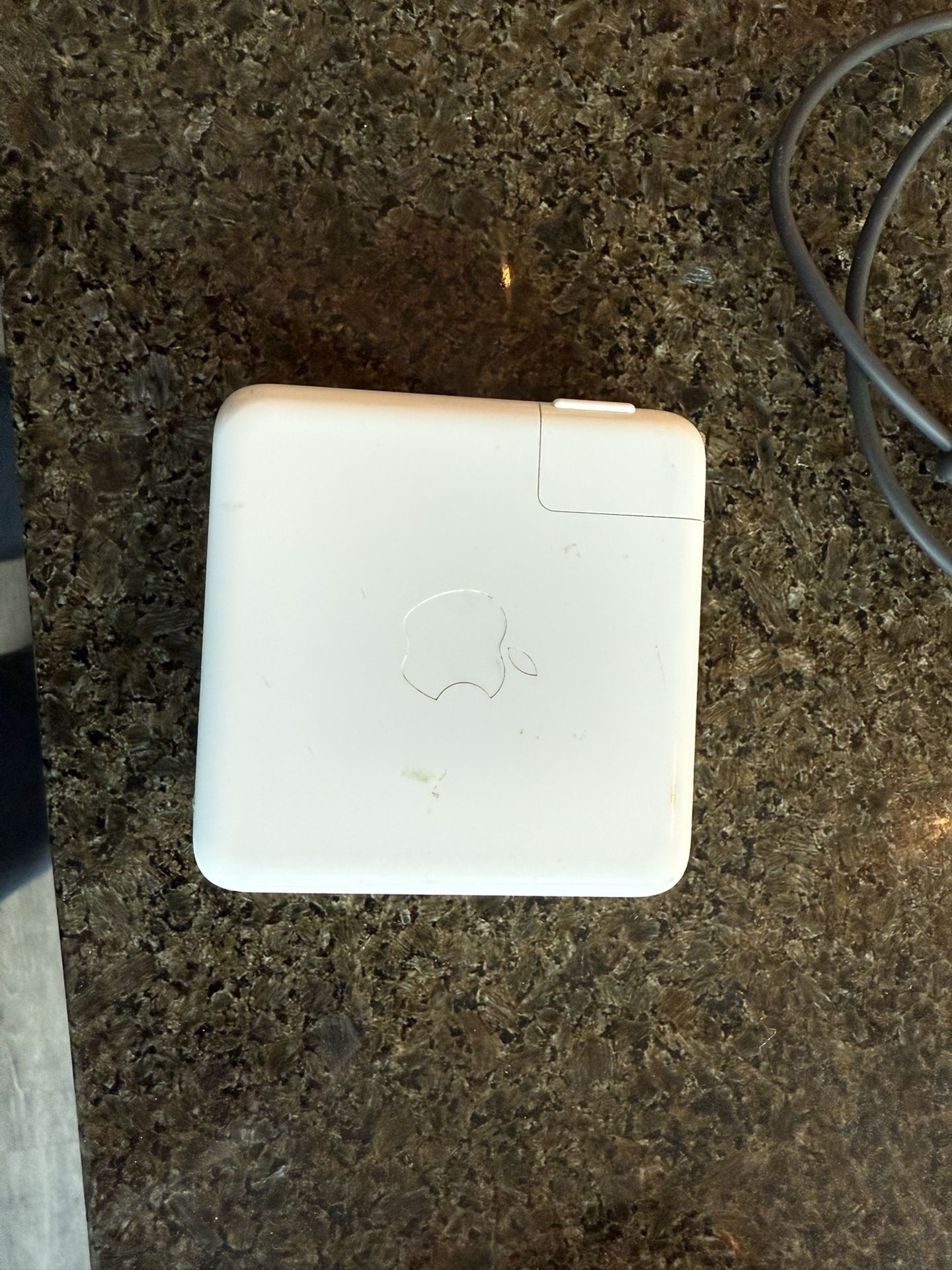 Apple 96W USB C Mac Charger