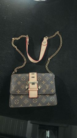Handbag