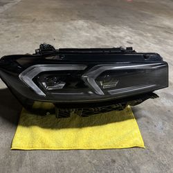 BMW 3-Series 2022-2025 Right Side Shadowline LED Headlight OEM Complete (contact info removed)