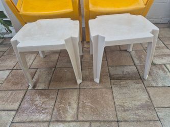 White Plastic Outdoor Side Tables – Set of 2