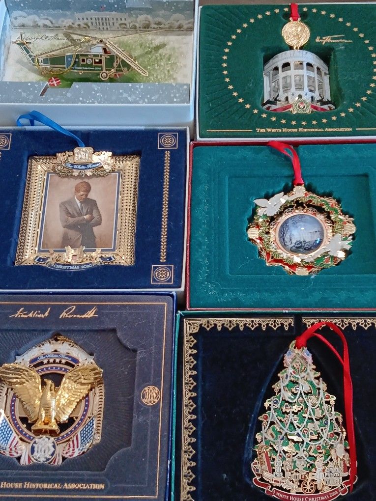 White House Christmas Ornaments