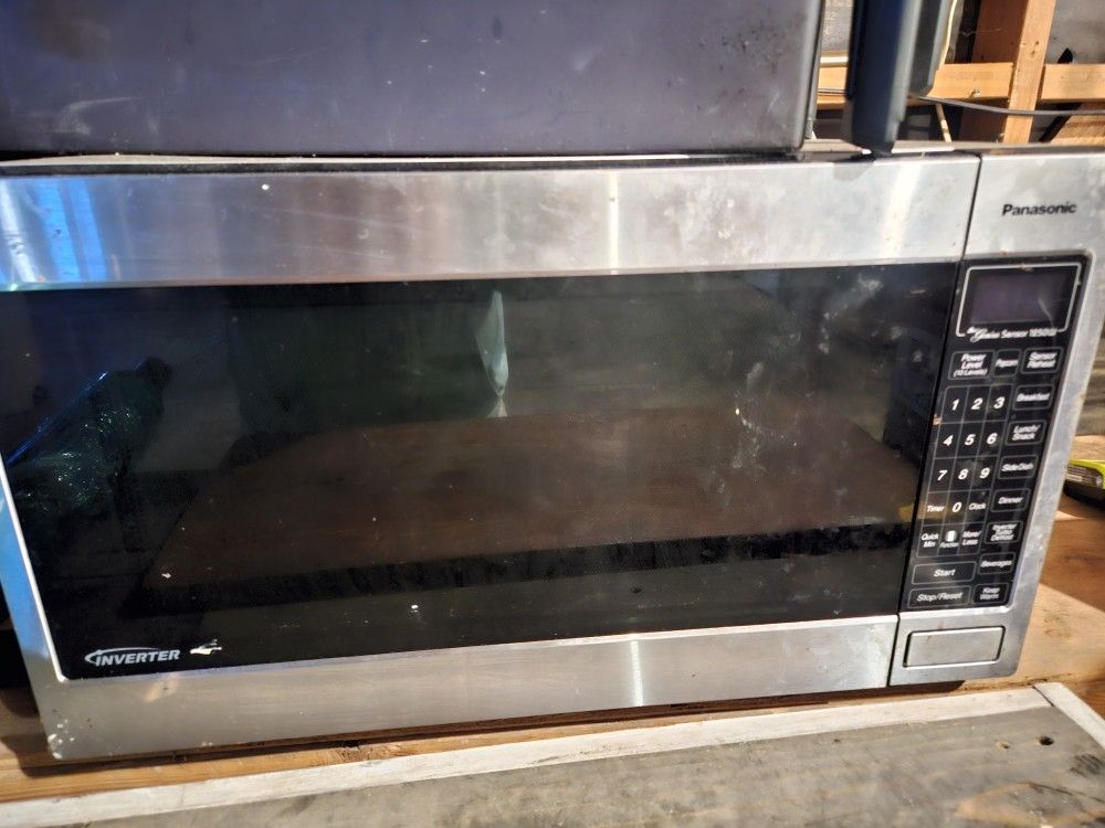 Free Microwave Still Works