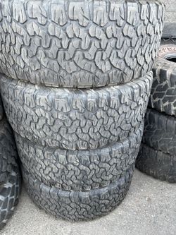 Vendo 35/12.50/R18 las 4 llantas por $200 ✅🔥💯