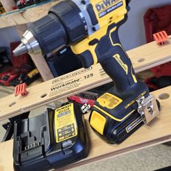 DEWALT
ATOMIC 20-Volt Lithium-Ion Cordless Compact 1/2 in. Drill/Driver Kit with 2.0Ah Battery, Charger and Bag