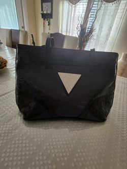 Cartera Guess