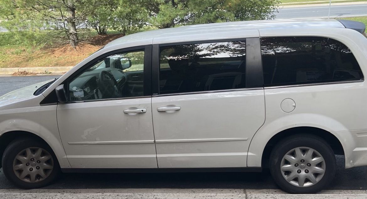 2009 Chrysler Town And Country Van