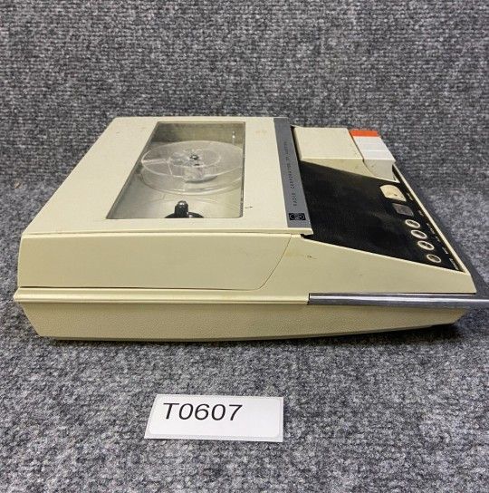 Vintage Rca Model Yjs-13j Portable Reel To Reel Tape Recorder