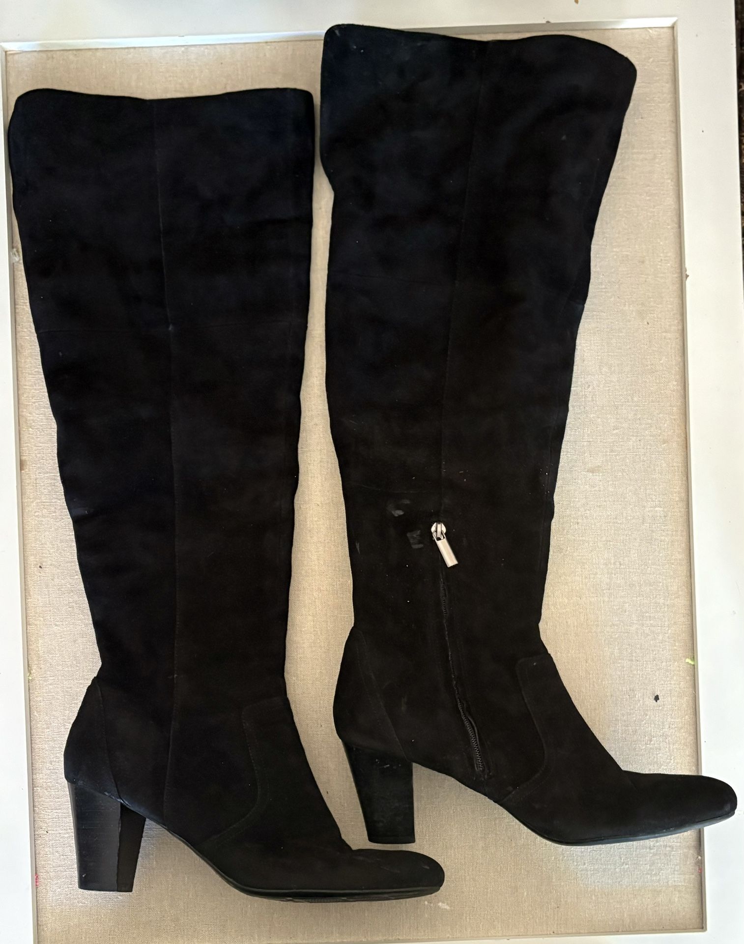 Black Suede Tall Bandolino Boots 9
