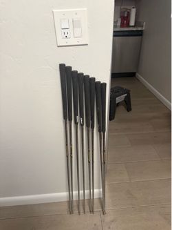 P-3i Dynamic Gold x100 Xs Iron Shafts 120g￼ (already abraded)