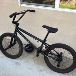 Elite BMX Bike 
