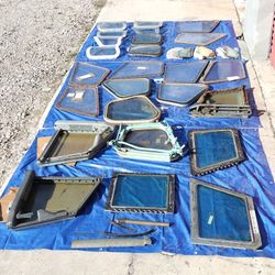 28 Boeing Cockpit Windshields