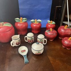 🍎 Vintage Apple Canister Set – 7 Pieces + Sugar Spoon Set 🍎