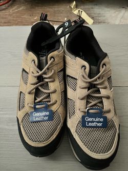 Mens Hiking Shoes sz 9