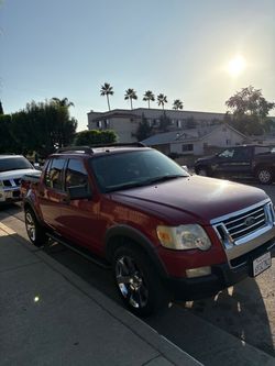 2010 ford TRAC