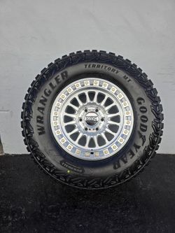 17" KMC IMS rims/wheels 33" Goodyear M/T Tires 
