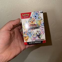 Prismatic evolution booster bundle