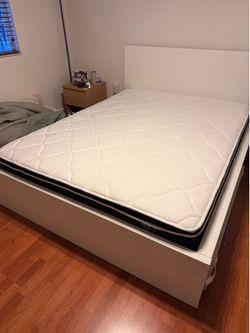 Cama y colchón