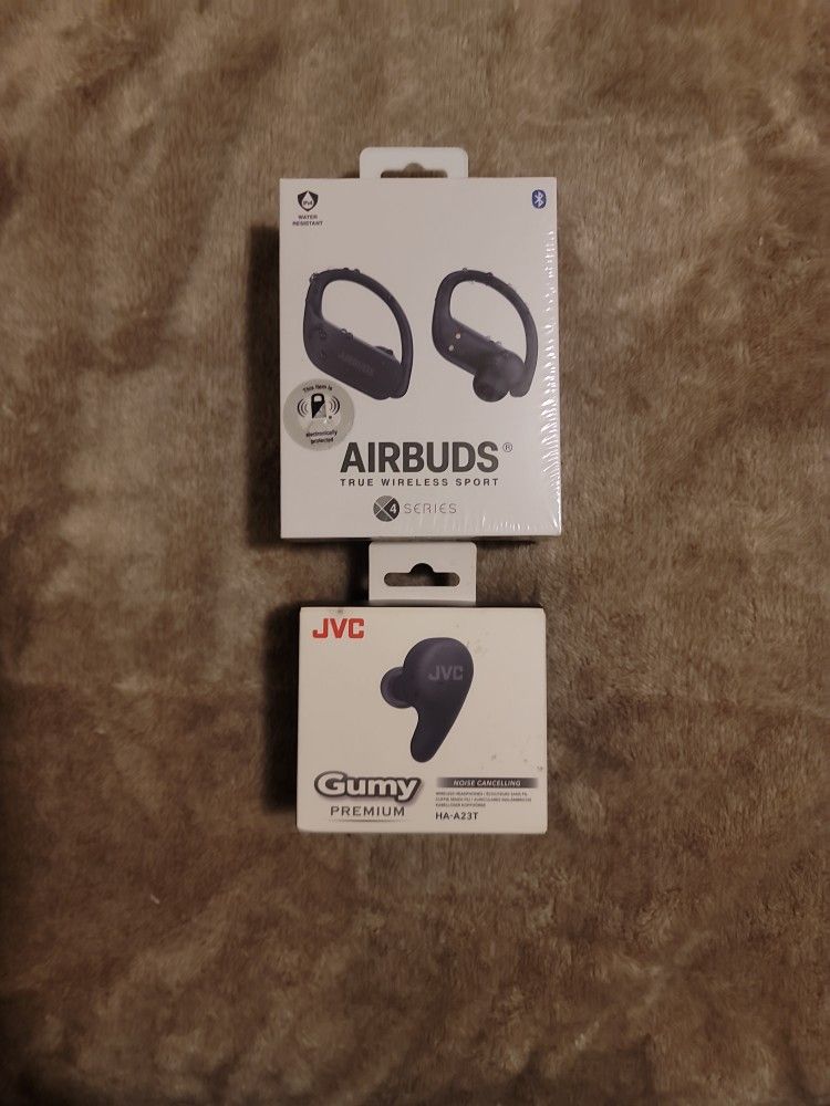 MAKE ME AN OFF~tyle In Ear Headphones MAKE ME AN OFFER!!!