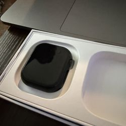 Apple Watch series 10 Like New