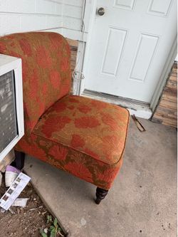 Sitting chair