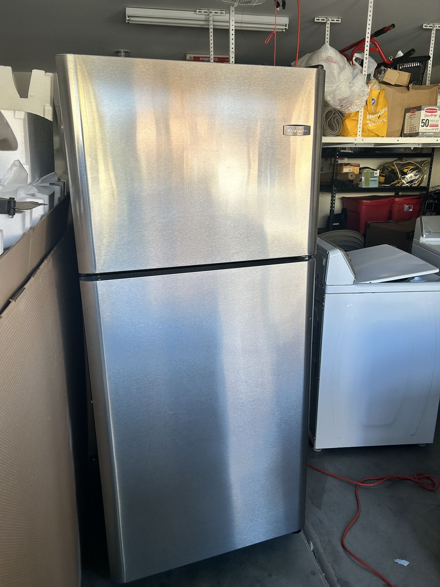 Refrigerator Fridge Fridigaire 