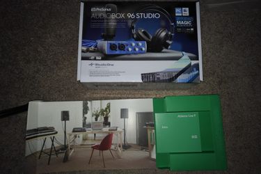 Music Studio set up, bundle