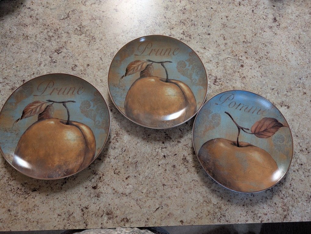 Pier 1 Imports Porcelain Fruit Plates – Set of 3