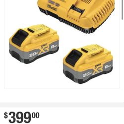 20V MAX XR Battery and Charger Kit (DCB2108-2C)