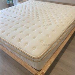 Saatva HD Premium King Mattress