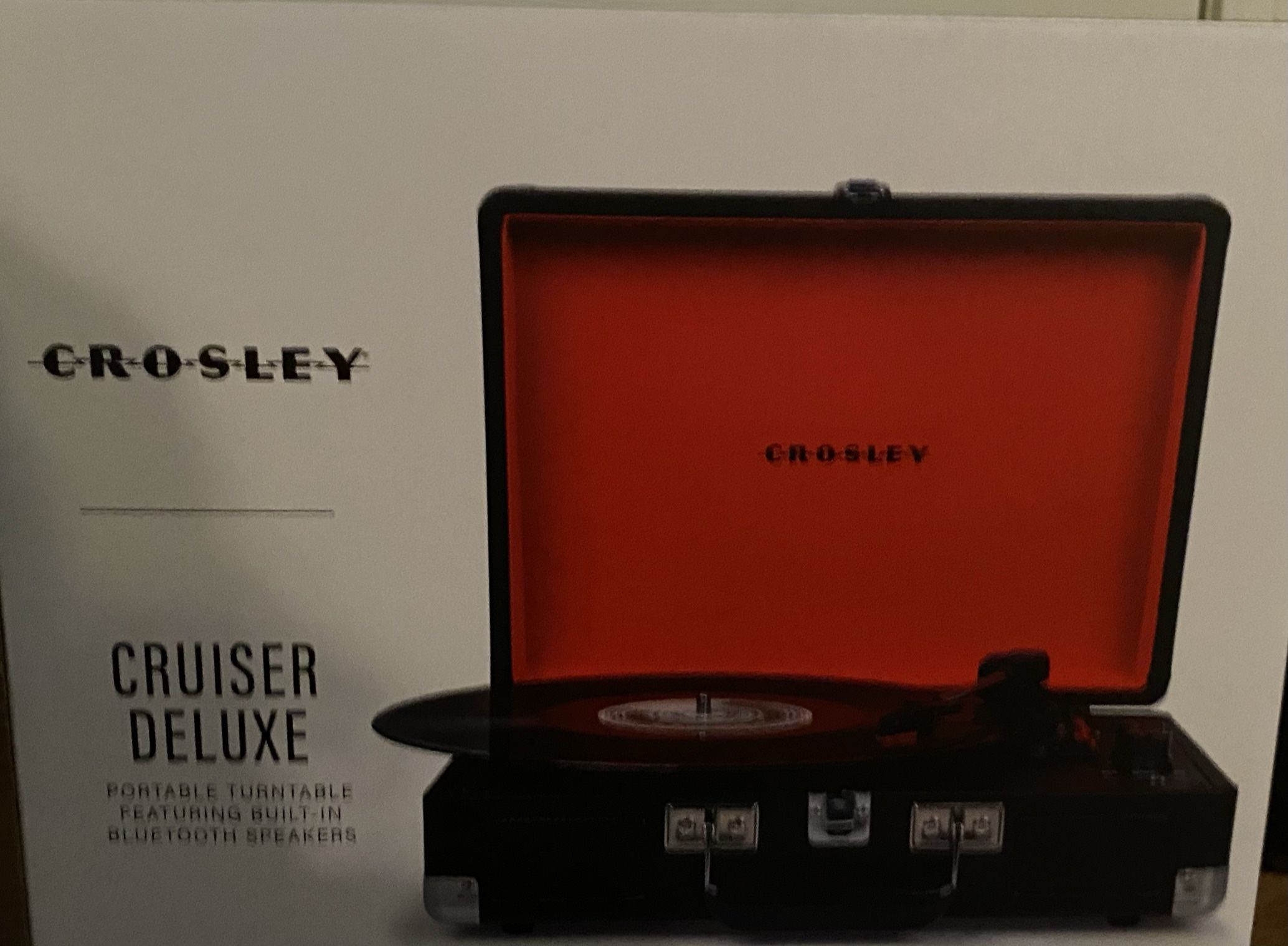 Crosley Deluxe Cruiser Record Player